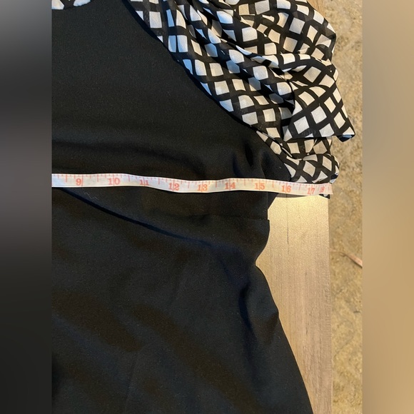 Calvin Klein Long Sleeve Mock Tie Neck Mini Dress Size 8 - Picture 8 of 9